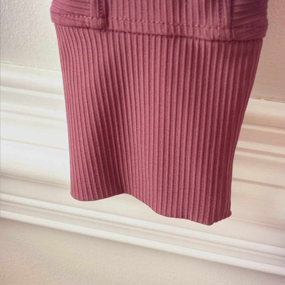 '90 Degree' by Reflex Burgundy Cropped Top Size L NWOT - Picture 3 of 14